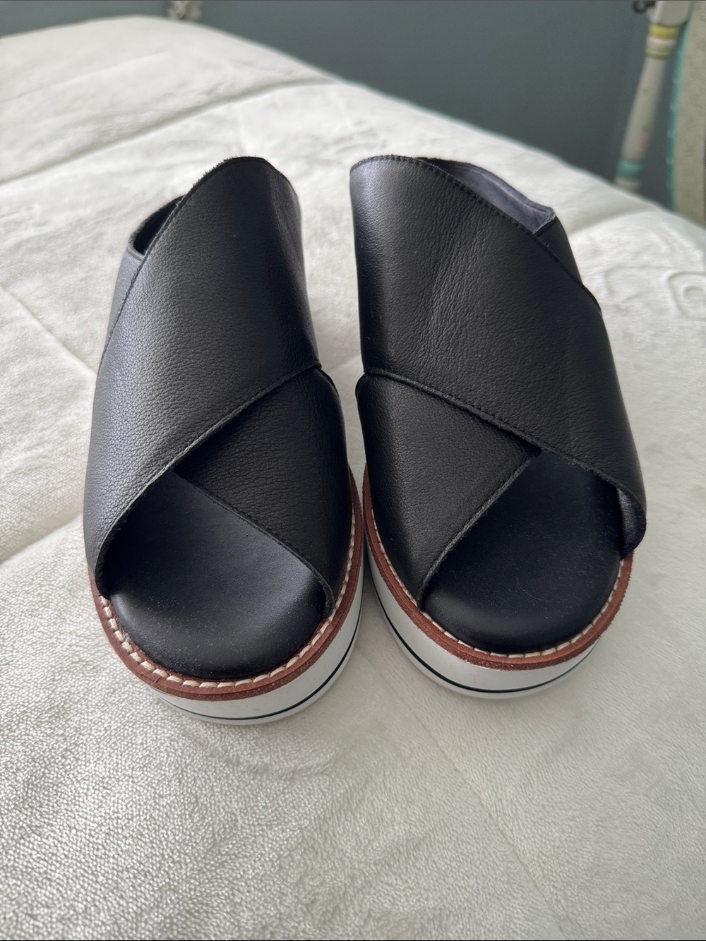 Women’s Black Crisscross Platform Slide Sandals